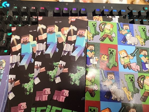 Minecraft wrapping papers 4 - x,